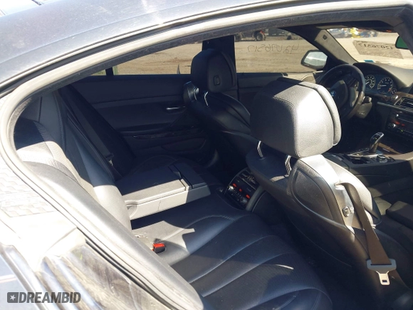 2014 BMW 6 Series 640i xDrive with VIN WBA6B8C58EDZ72405, listed as a IAAI auction lot 42076517 with 101,704 mi miles. Bid and sale history available at carsss.com. Image 8.