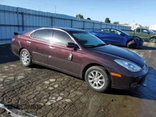 2004 Lexus ES 350 with VIN JTHBA30G945026429, listed as a Copart auction lot 44203505 with 143,927 mi miles and Salvage Title. Bid and sale history available at DreamBid. Image 4.