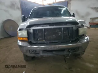 1999 Ford F-350 XL z VIN 1FTSW31F4XEA67905, wystawiony jako Copart lot #88012775 z przebiegiem 207 654 mil mil oraz Szkoda całkowita • Salvage title. Historia ofert i sprzedaży dostępna na DreamBid. Obrazek 5.