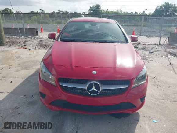 2014 Mercedes-Benz CLA 250 z VIN WDDSJ4EB6EN028246, wystawiony jako IAAI lot #42468644 z przebiegiem 67 993 mil mil oraz . Historia ofert i sprzedaży dostępna na DreamBid. Obrazek 6.