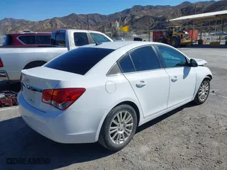 2014 Chevrolet Cruze ECO with VIN 1G1PJ5SB4E7275398, listed as a IAAI auction lot 41562184 with 82,481 mi miles. Bid and sale history available at carsss.com. Image 4.