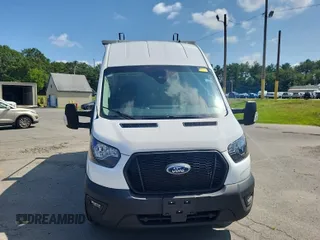 2023 Ford Transit Cargo with VIN 1FTBR1X87PKC01635, listed as a IAAI auction lot 42832727 with 17,348 mi miles and . Bid and sale history available at DreamBid. Image 25.