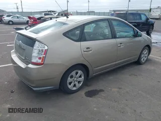 2007 Toyota Prius with VIN JTDKB20U877670298, listed as a IAAI auction lot 42485412 with 178,282 mi miles and . Bid and sale history available at DreamBid. Image 4.