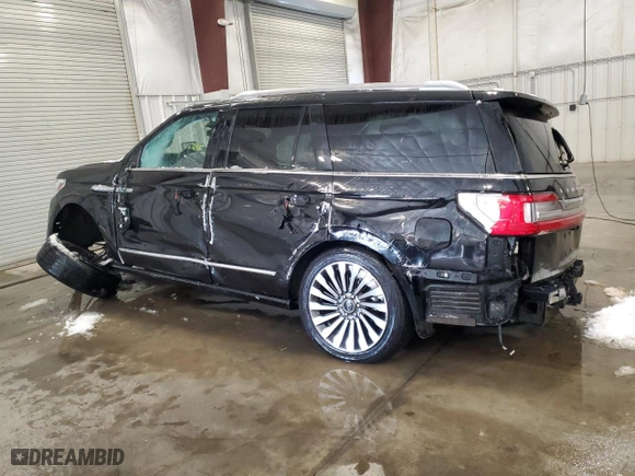 2019 Lincoln Navigator Reserve with VIN 5LMJJ2LT6KEL11854, listed as a Copart auction lot 44544185 with 113,977 mi miles and Salvage Title. Bid and sale history available at carsss.com. Image 2.