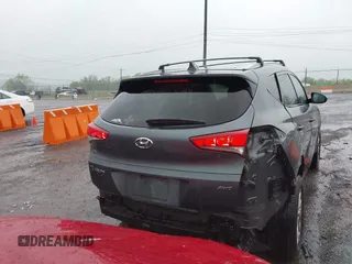 2018 Hyundai Tucson SEL with VIN KM8J3CA4XJU640429, listed as a IAAI auction lot 42063900 with 124,844 mi miles. Bid and sale history available at carsss.com. Image 16.
