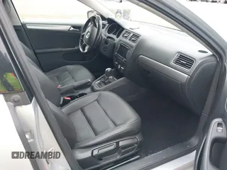 2015 Volkswagen Jetta SE with VIN 3VWD07AJ9FM230298, listed as a IAAI auction lot 42139675 with 108,025 mi miles and . Bid and sale history available at DreamBid. Image 5.