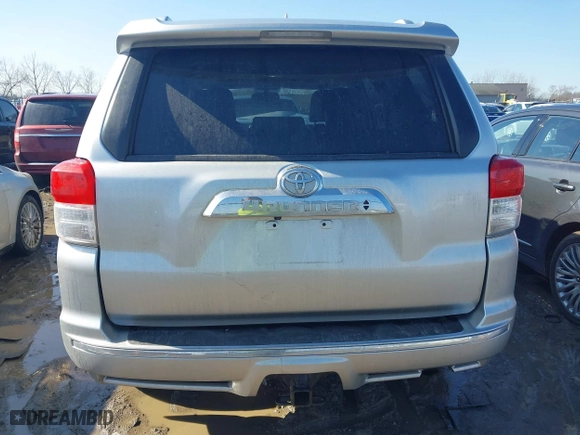 2012 Toyota 4Runner SR5 with VIN JTEBU5JR5C5093222, listed as a IAAI auction lot 41650878 with 131,431 mi miles. Bid and sale history available at carsss.com. Image 17.