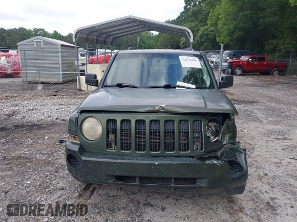 2008 Jeep Patriot Sport with VIN 1J8FT28W28D713825, listed as a IAAI auction lot 42471636 with 227,898 mi miles and . Bid and sale history available at DreamBid. Image 12.