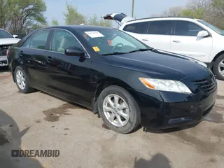 2009 Toyota Camry with VIN 4T4BE46K39R124958, listed as a IAAI auction lot 41974278 with 172,214 mi miles. Bid and sale history available at carsss.com. Image 1.