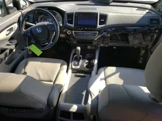 2017 Honda Ridgeline RTL-E with VIN 5FPYK3F74HB013132, listed as a Copart auction lot 48537645 with 83,534 mi miles and Salvage title. Bid and sale history available at DreamBid. Image 8.