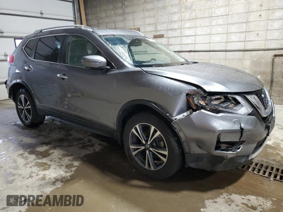 2020 Nissan Rogue SV z VIN JN8AT2MV6LW132988, wystawiony jako Copart lot #57816715 z przebiegiem 92 728 mil mil oraz Szkoda całkowita • Salvage title. Historia ofert i sprzedaży dostępna na DreamBid. Obrazek 4.