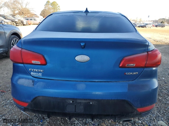 2014 Kia Forte Koup EX with VIN KNAFX6A80E5247569, listed as a Copart auction lot 46261515 with 142829 miles and Clean Title. Bid and sale history available at carsss.com. Image 6.