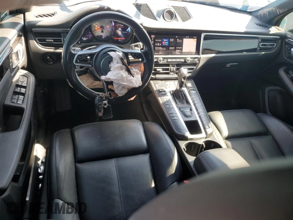 2019 Porsche Macan S with VIN WP1AB2A51KLB34262, listed as a Copart auction lot 60446025 with 87,324 mi miles and Salvage title. Bid and sale history available at DreamBid. Image 8.