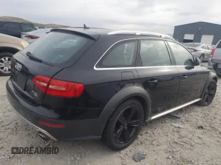 2013 Audi allroad A4 Premium Plus z VIN WA1UFAFL5DA206819, wystawiony jako Copart lot #54005695 z przebiegiem 138 893 mil mil oraz Tytuł czysty. Historia ofert i sprzedaży dostępna na DreamBid. Obrazek 3.