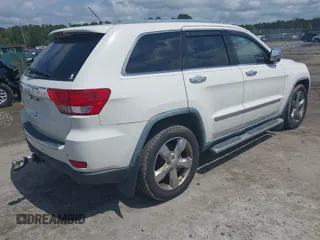 2012 Jeep Grand Cherokee Overland with VIN 1C4RJECT8CC195064, listed as a IAAI auction lot 41860187 with 241,367 mi miles. Bid and sale history available at carsss.com. Image 4.