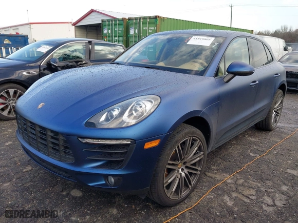 2017 Porsche Macan with VIN WP1AA2A55HLB02121, listed as a IAAI auction lot 41810805 with 85,343 mi miles. Bid and sale history available at carsss.com. Image 18.