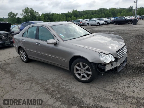 2007 Mercedes-Benz C 280 Luxury z VIN WDBRF92HX7F890445, wystawiony jako Copart lot #59967035 z przebiegiem 178 426 mil mil oraz Szkoda całkowita • Salvage title. Historia ofert i sprzedaży dostępna na DreamBid. Obrazek 4.