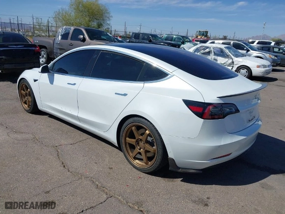 2018 Tesla Model 3 Long Range Battery with VIN 5YJ3E1EA1JF035459, listed as a IAAI auction lot 41746206 with 95,972 mi miles. Bid and sale history available at carsss.com. Image 3.