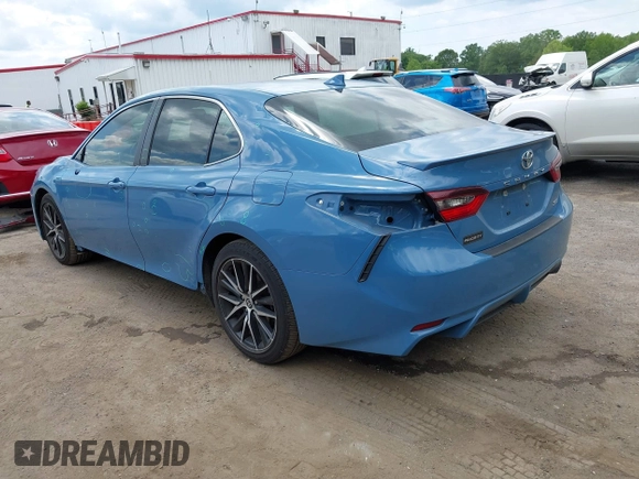 2023 Toyota Camry SE z VIN 4T1T11AK0PU115695, wystawiony jako IAAI lot #42221720 z przebiegiem 67 575 mil mil oraz . Historia ofert i sprzedaży dostępna na DreamBid. Obrazek 3.