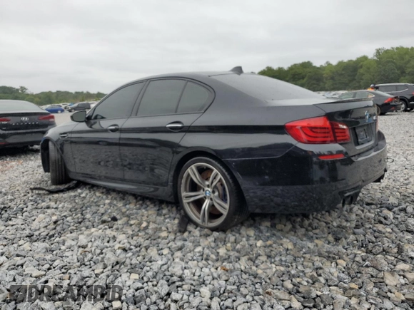 2013 BMW M5 with VIN WBSFV9C53DD096852, listed as a Copart auction lot 65917404 with 0 mi miles and Salvage Title. Bid and sale history available at carsss.com. Image 2.
