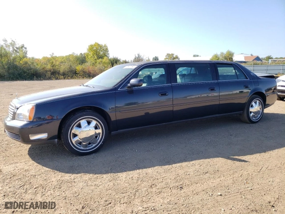2000 Cadillac Deville Professional Limousine with VIN 1GEEH90Y3YU550846, listed as a Copart auction lot 72502184 with NaN miles and Salvage Title. Bid and sale history available at carsss.com. Image 1.