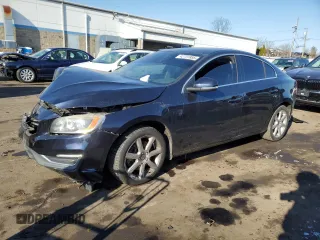 2016 Volvo S60 T5 Premier with VIN YV1612TK1G2396691, listed as a Copart auction lot 42731885 with 97,076 mi miles and Salvage Title. Bid and sale history available at carsss.com. Image 1.