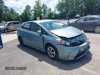 2015 Toyota Prius Four with VIN JTDKN3DU8F1897502, listed as a IAAI auction lot 42415607 with 178,600 mi miles and . Bid and sale history available at DreamBid. Image 1.