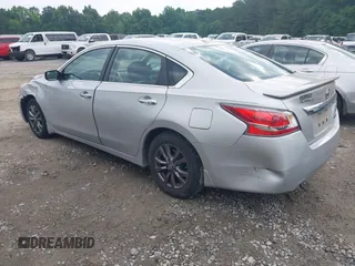 2015 Nissan Altima S z VIN 1N4AL3AP5FC576740, wystawiony jako IAAI lot #42229759 z przebiegiem 75 812 mil mil oraz . Historia ofert i sprzedaży dostępna na DreamBid. Obrazek 3.