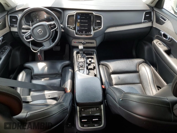 2020 Volvo XC90 Inscription with VIN YV4A221L2L1556129, listed as a Copart auction lot 60505925 with 84,871 mi miles and Salvage title. Bid and sale history available at DreamBid. Image 8.