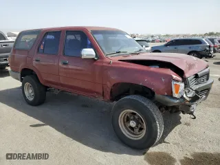 1990 Toyota 4Runner SR5 with VIN JT3VN39WXL0024783, listed as a Copart auction lot 71194914 with 197,216 mi miles and Salvage Title. Bid and sale history available at carsss.com. Image 4.