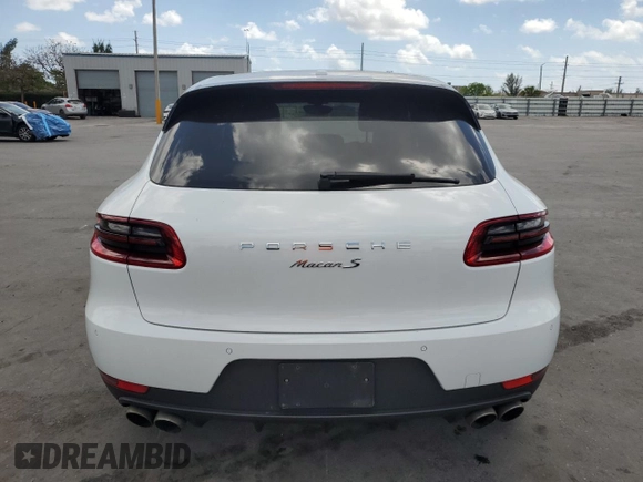 2017 Porsche Macan S z VIN WP1AB2A53HLB13423, wystawiony jako Copart lot #55306855 z przebiegiem 167 236 mil mil oraz Szkoda całkowita • Salvage title. Historia ofert i sprzedaży dostępna na DreamBid. Obrazek 6.