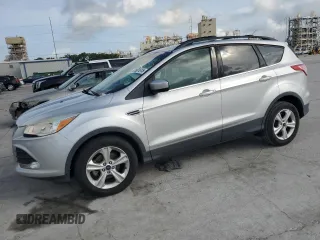 2016 Ford Escape SE z VIN 1FMCU0G71GUA77771, wystawiony jako Copart lot #57681615 z przebiegiem 116 294 mil mil oraz Szkoda całkowita • Salvage title. Historia ofert i sprzedaży dostępna na DreamBid. Obrazek 1.