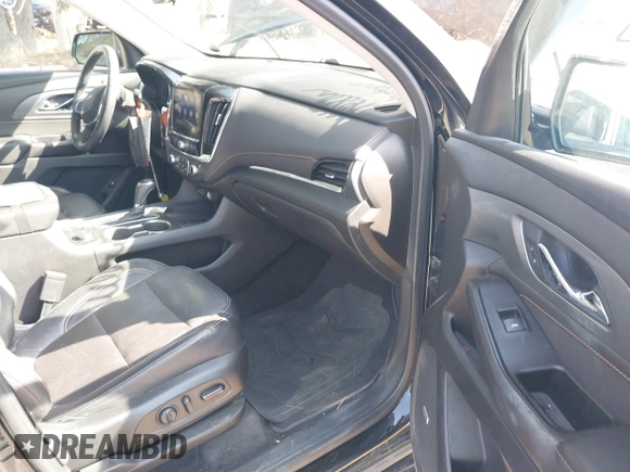 2020 Chevrolet Traverse Premier with VIN 1GNEVKKW0LJ295174, listed as a IAAI auction lot 41599409 with 30,291 mi miles. Bid and sale history available at carsss.com. Image 5.