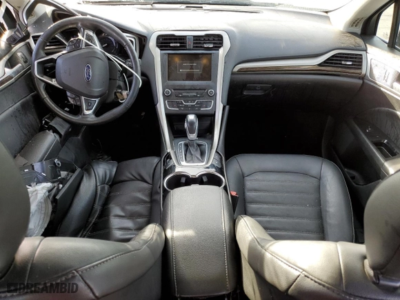 2016 Ford Fusion Energi SE Luxury with VIN 3FA6P0PUXGR123058, listed as a Copart auction lot 49013935 with 184,535 mi miles and Salvage Title. Bid and sale history available at carsss.com. Image 8.