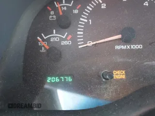 1999 Dodge 1500 z VIN 1B7HC13Y4XJ627063, wystawiony jako IAAI lot #41697073 z przebiegiem 206 776 mil mil oraz . Historia ofert i sprzedaży dostępna na DreamBid. Obrazek 7.