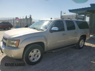 2007 Chevrolet Suburban LTZ z VIN 3GNFK16397G247722, wystawiony jako Copart lot #57535675 z przebiegiem 160 571 mil mil oraz Czysty tytuł • Clean title. Historia ofert i sprzedaży dostępna na DreamBid. Obrazek 1.