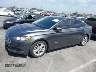 2018 Ford Fusion Hybrid SE with VIN 3FA6P0LU4JR261594, listed as a IAAI auction lot 40360797 with 128,533 mi miles. Bid and sale history available at carsss.com. Image 17.