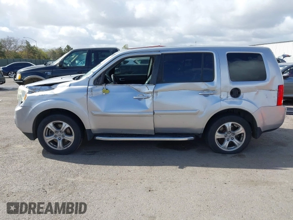 2012 Honda Pilot EX-L with VIN 5FNYF3H5XCB016571, listed as a IAAI auction lot 41905676 with 146,457 mi miles. Bid and sale history available at carsss.com. Image 6.