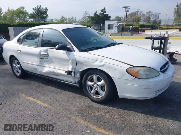 2003 Ford Taurus SES Standard with VIN 1FAFP55293G176494, listed as a IAAI auction lot 42040985 with 95,550 mi miles. Bid and sale history available at carsss.com. Image 1.