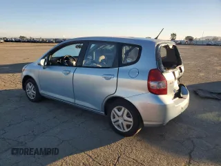 2007 Honda Fit с VIN JHMGD37457S061645, выставлен на аукционе Copart как лот 42045025 с пробегом 168 337 миль миль и Списание • Salvage title. История ставок и продаж доступна на DreamBid. Изображение 2.