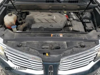2016 Lincoln MKX Reserve with VIN 2LMTJ8LP3GBL36154, listed as a Copart auction lot 82010124 with 116,573 mi miles and Salvage Title. Bid and sale history available at DreamBid. Image 11.