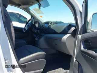 2021 Nissan NV200 SV with VIN 3N6CM0KN0MK700333, listed as a IAAI auction lot 42570470 with 66,845 mi miles and . Bid and sale history available at DreamBid. Image 5.