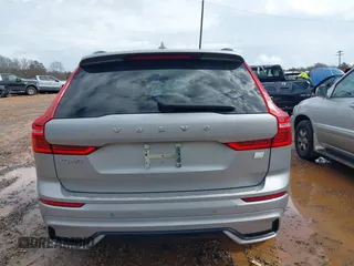 2022 Volvo XC60 Recharge Plug-In Hybrid R-Design with VIN YV4BR0DM4N1914570, listed as a IAAI auction lot 41709721 with 35,092 mi miles. Bid and sale history available at carsss.com. Image 16.