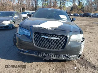 2017 Chrysler 300 S with VIN 2C3CCAGG9HH591681, listed as a IAAI auction lot 41165500 with 89,365 mi miles and . Bid and sale history available at carsss.com. Image 11.