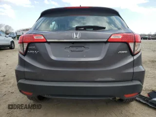 2021 Honda HR-V LX with VIN 3CZRU6H32MM738747, listed as a Copart auction lot 49555795 with 43,316 mi miles and Salvage Title. Bid and sale history available at carsss.com. Image 6.