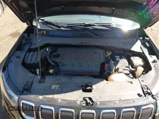 2022 Jeep Compass Limited z VIN 3C4NJDCB8NT191166, wystawiony jako IAAI lot #40284278 z przebiegiem 31 791 mil mil oraz . Historia ofert i sprzedaży dostępna na DreamBid. Obrazek 10.