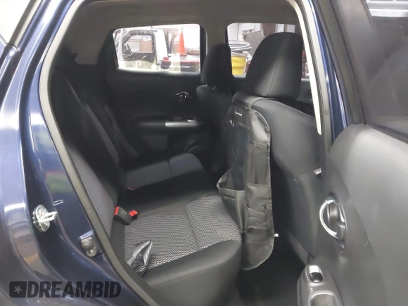 2015 Nissan Juke S with VIN JN8AF5MR4FT506208, listed as a IAAI auction lot 41959560 with 90,382 mi miles. Bid and sale history available at carsss.com. Image 8.