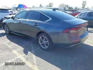 2024 Honda Accord EX с VIN 1HGCY1F30RA033974, выставлен на аукционе IAAI как лот 41997178 с пробегом 10 906 миль миль и . История ставок и продаж доступна на DreamBid. Изображение 3.