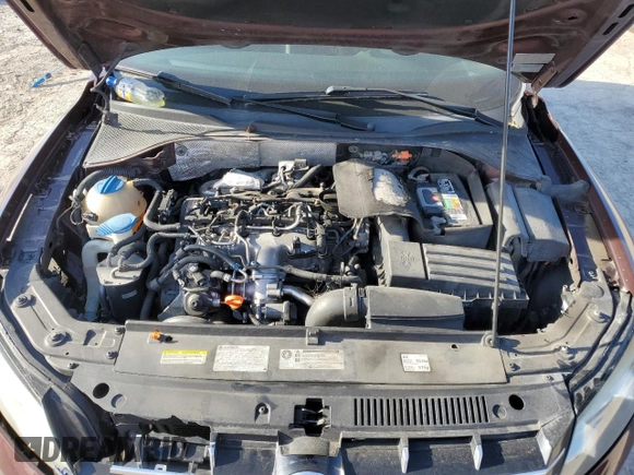 2013 Volkswagen Passat SE with VIN 1VWBN7A38DC094268, listed as a Copart auction lot 54378765 with 172,105 mi miles and Clean title. Bid and sale history available at DreamBid. Image 11.