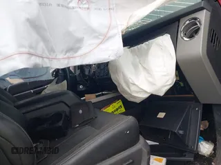 2015 Ford F-250 Lariat с VIN 1FT7W2BT9FEC53734, выставлен на аукционе IAAI как лот 42385909 с пробегом Не указан миль и . История ставок и продаж доступна на DreamBid. Изображение 5.